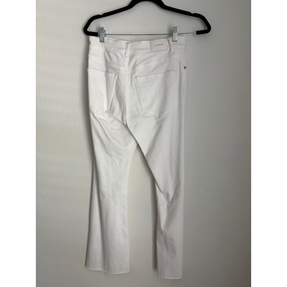 Express Womens White High Rise Cropped Flare Distressed Raw Hem Jeans Size 4 - Picture 3 of 6